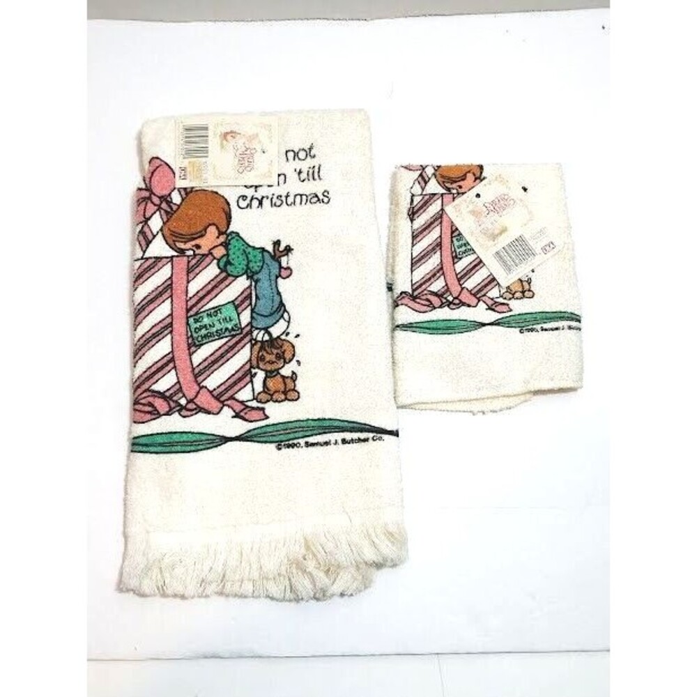 1990 Precious Moments Set of 2 Christmas Kitchen Towels